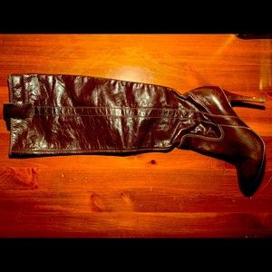 Leather Guess by Marciano tall boots size 7.5